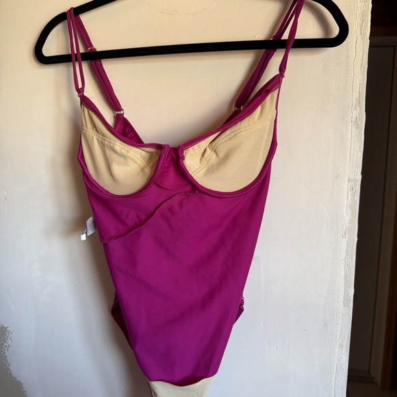 Miraclesuit One Piece Swimwear Bathing Suit Framboise Pink Slimming Travel - Picture 11 of 16